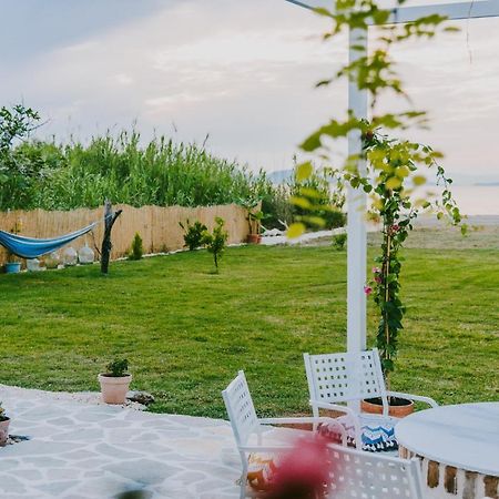شقة House By The Sea ليفكيمي المظهر الخارجي الصورة